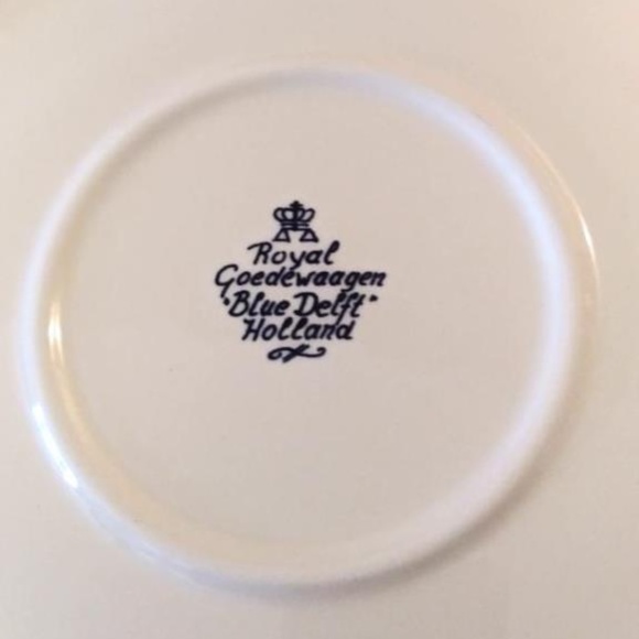 Blue Delft Holland Plate - Picture 3 of 3